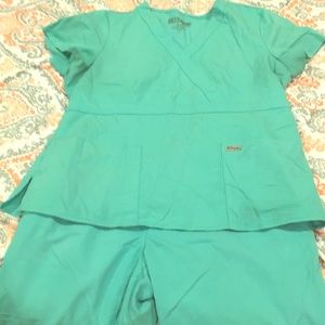 Grey’s Anatomy scrub set